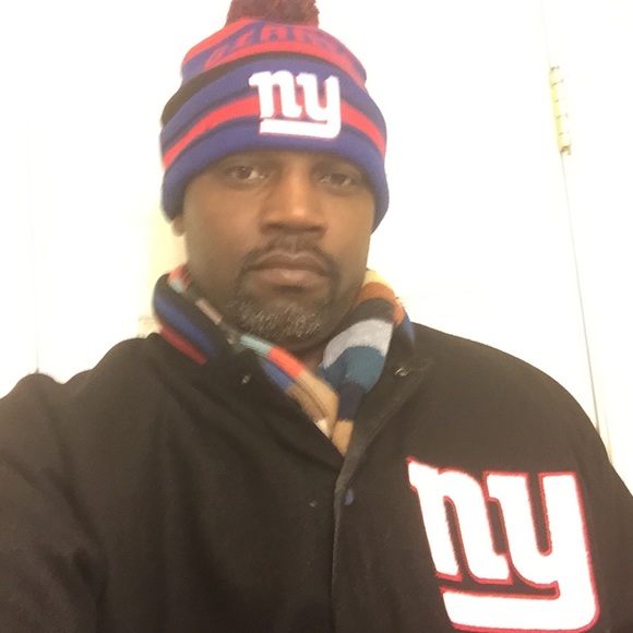 Meet your Posher, Robert - Picture 1 of 1